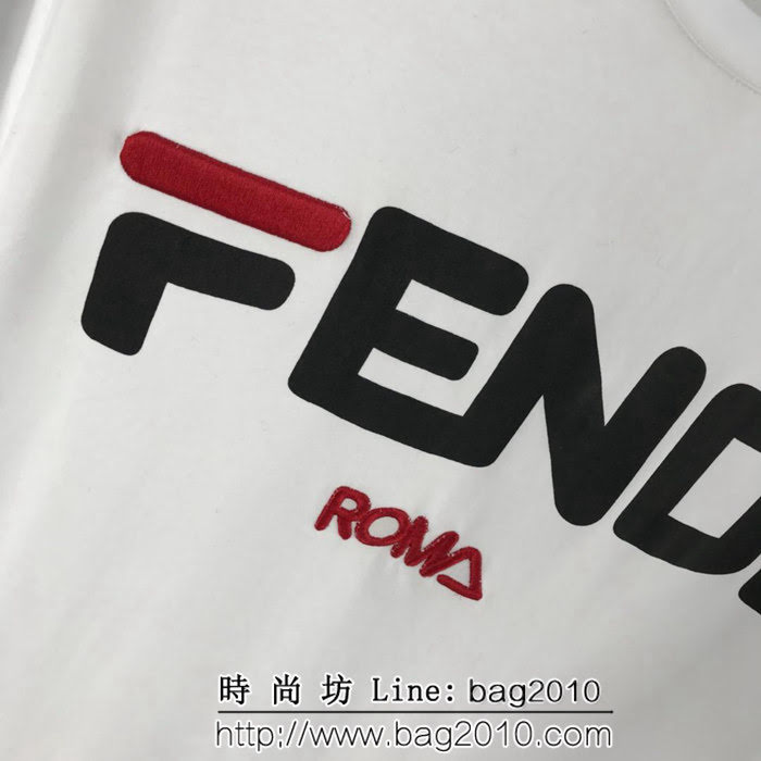 FENDI芬迪 19ss春夏新款 品牌logo印花 百搭款短袖 男女同款 ydi1237